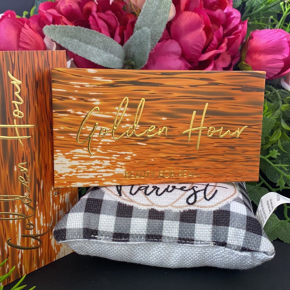 BEAUTY FFOR REAL 
MANGO BUTTER EYESHADOW PALETTE